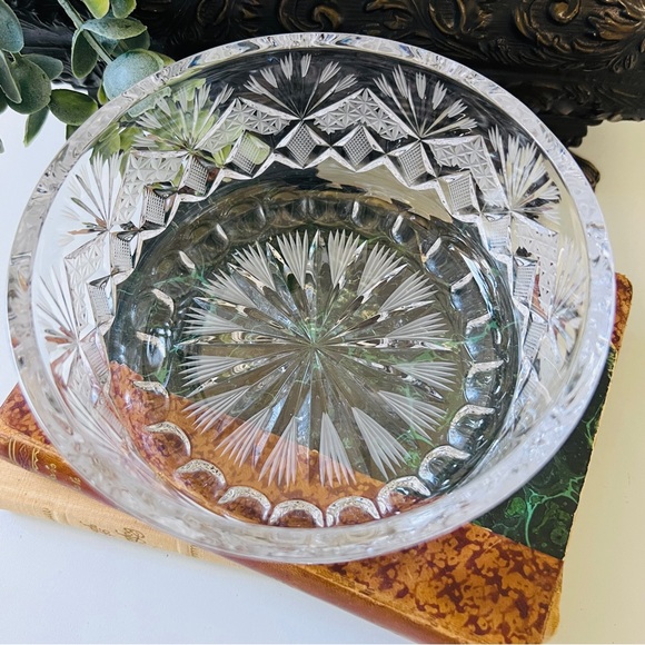 Vintage Lead Cut Crystal Heavy Bon Bon Candy Box Dish 2 Pc Clear with Etching - Picture 5 of 14